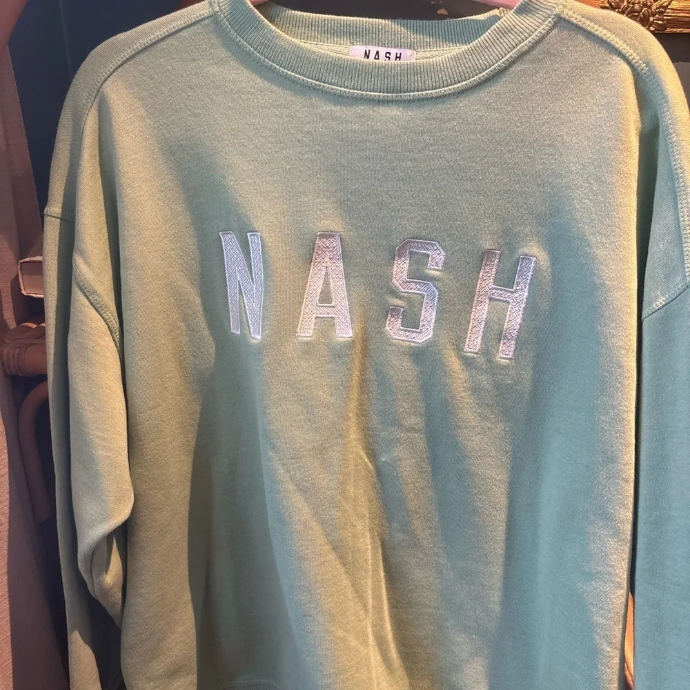 NASH Green Crewneck Sweatshirt - Picture 1 of 3